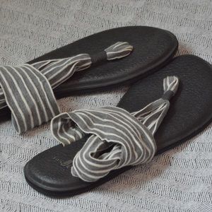 Sanuk Sandals